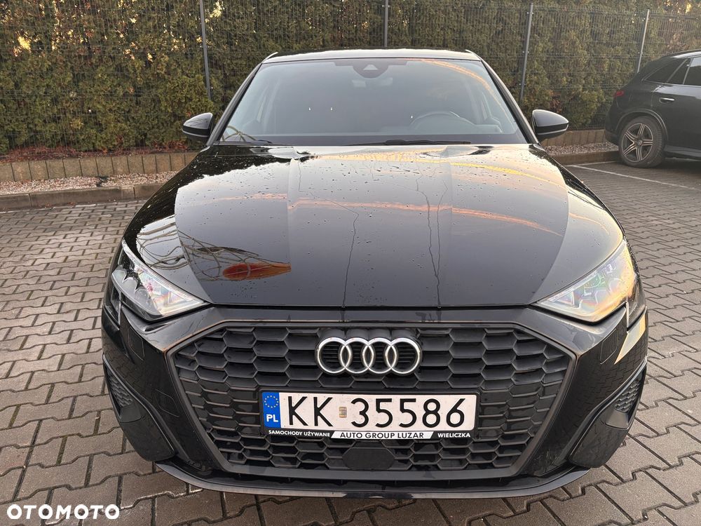 Audi A3 Sportback - 3