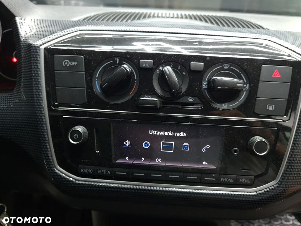 Volkswagen up! 1.0 move - 13
