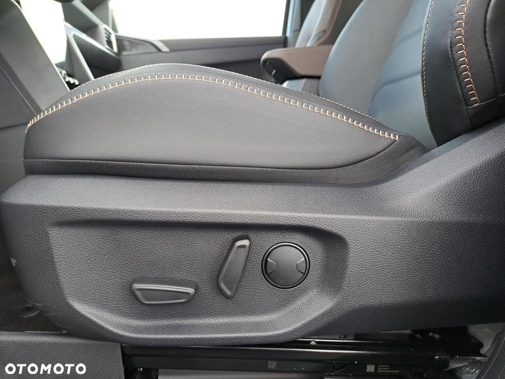 Volkswagen Amarok PanAm, 3,0TDI 240KM, 10-bieg. automatyczna 4Motion, r.o: 3270 mm - 18