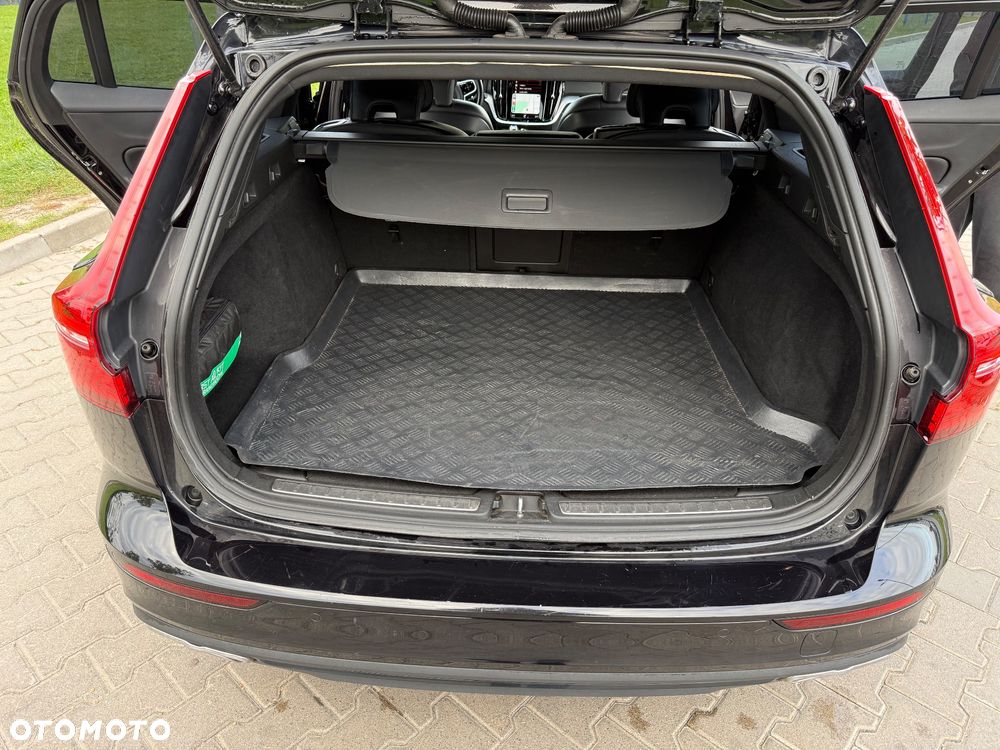 Volvo V60 D3 Momentum Pro - 23