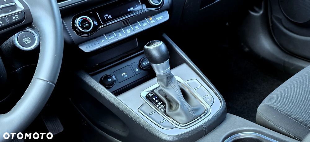 Hyundai Kona 1.6 GDI Hybrid Premium DCT - 18