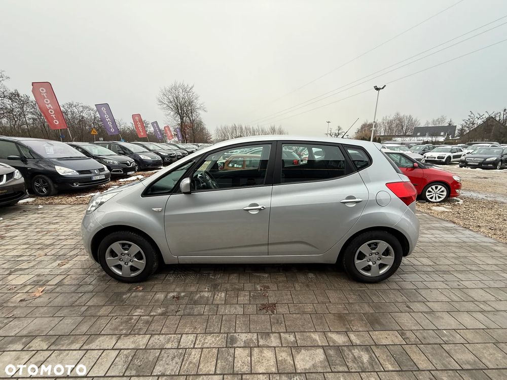 Kia Venga 1.4 CVVT Attract - 12