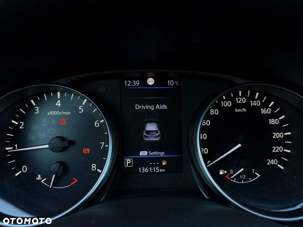 Nissan Qashqai 1.3 DIG-T DCT N-CONNECTA - 21