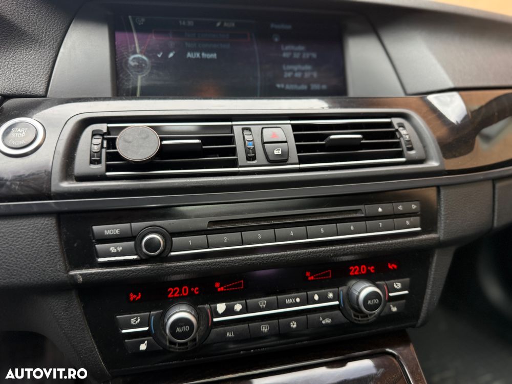 BMW Seria 5 520d - 12