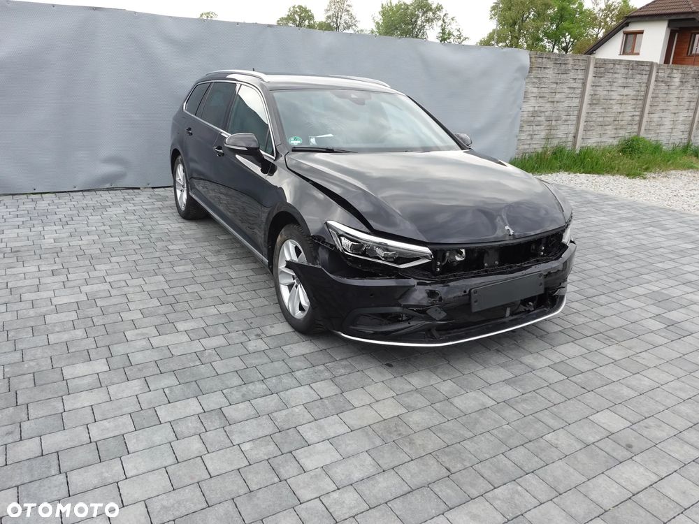 Volkswagen Passat 2.0 TDI SCR DSG Elegance - 4