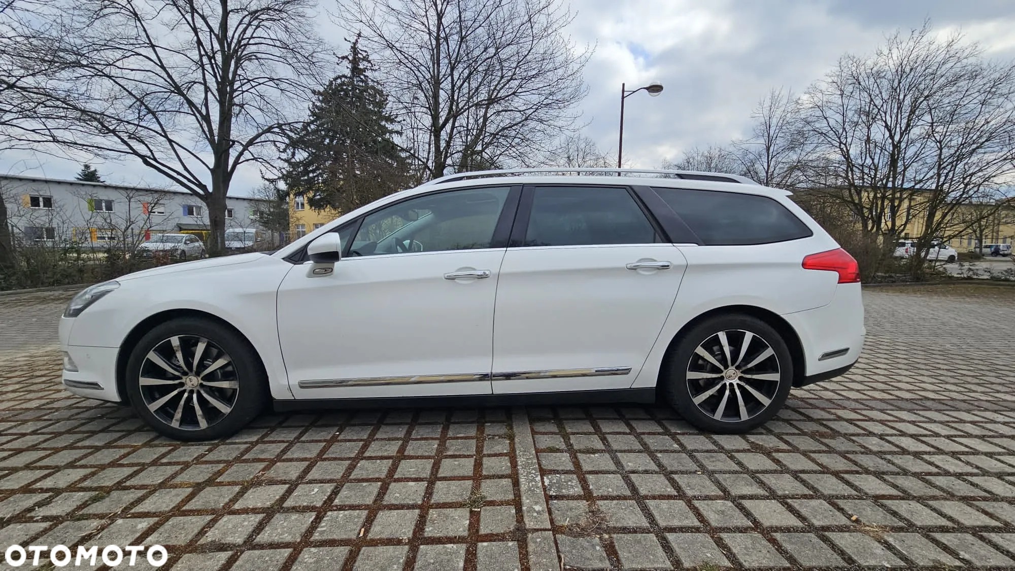 Citroën C5 3.0 HDi V6 Exclusive - 5
