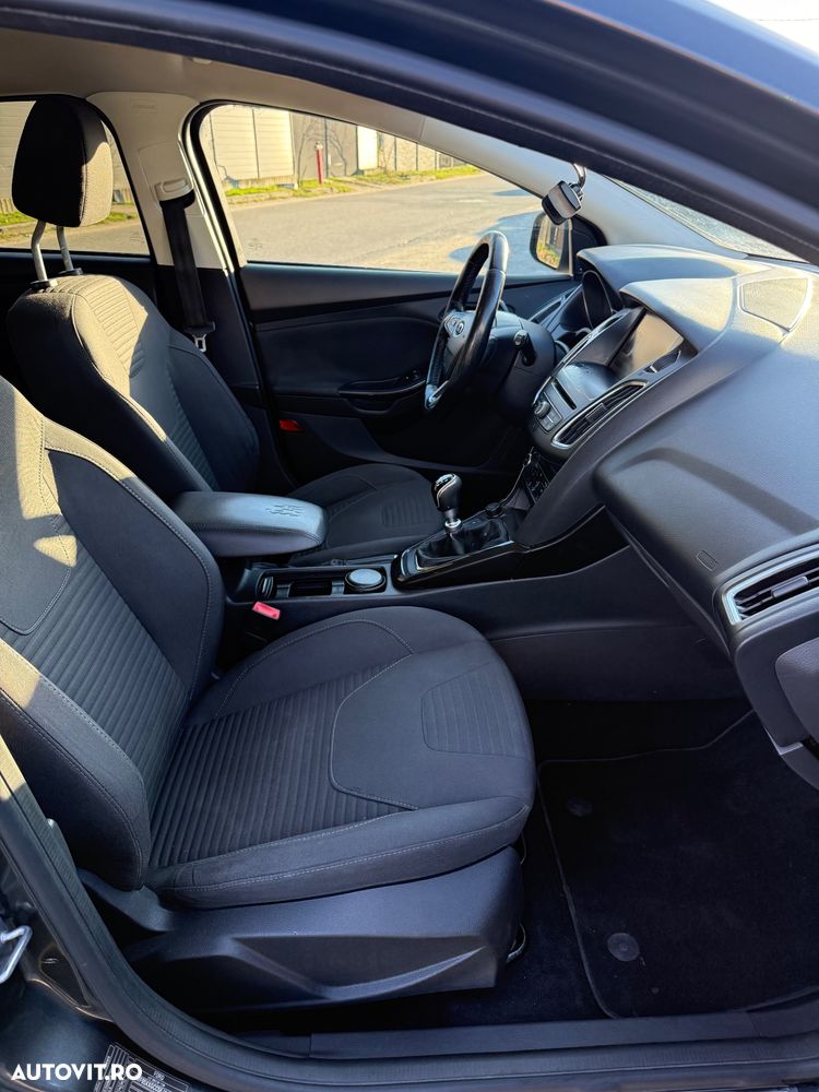 Ford Focus 1.0 EcoBoost Titanium - 15