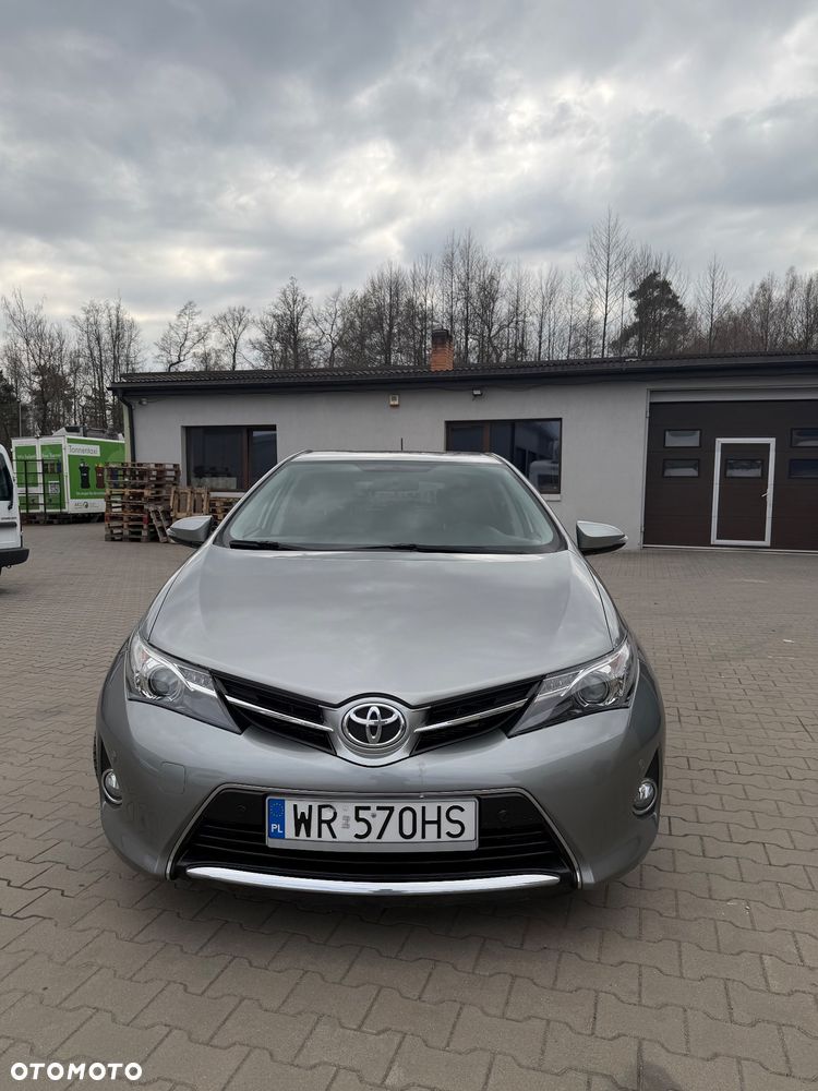 Toyota Auris 2.0 D-4D Life - 6