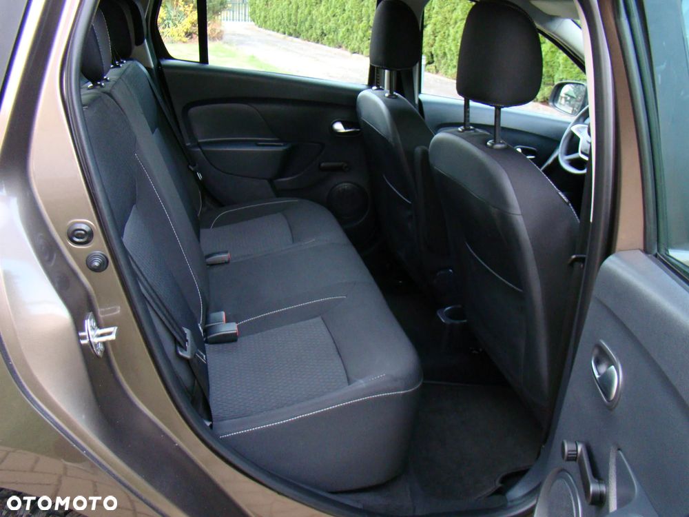Dacia Logan 0.9 TCE SL Celebration - 25