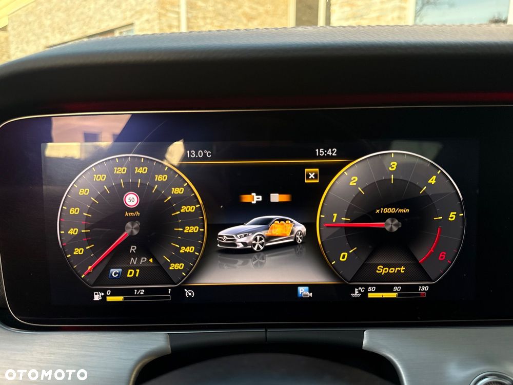 Mercedes-Benz CLS 400 d 4-Matic 9G-TRONIC - 31