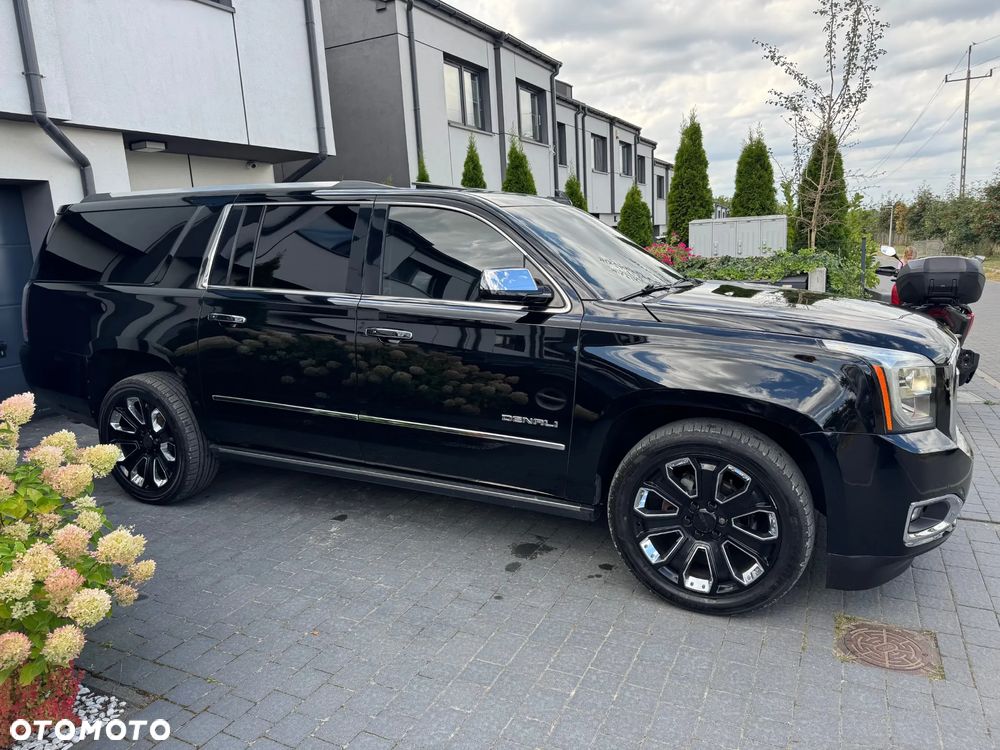 GMC Yukon - 6