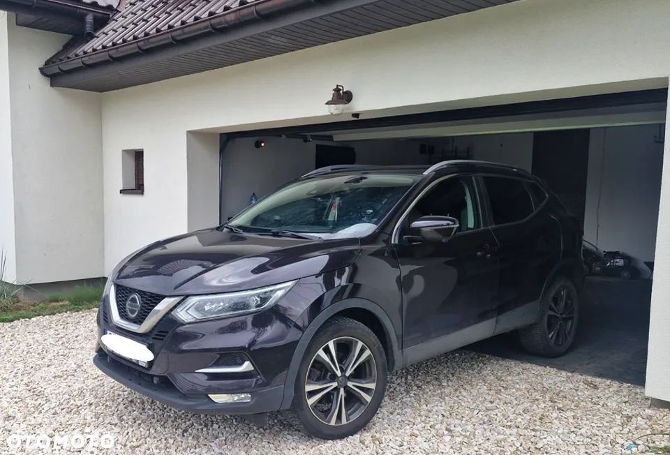 Nissan Qashqai 1.2 DIG-T N-Connecta - 1