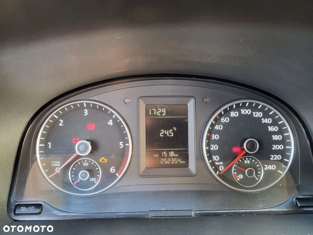 Volkswagen Caddy - 10