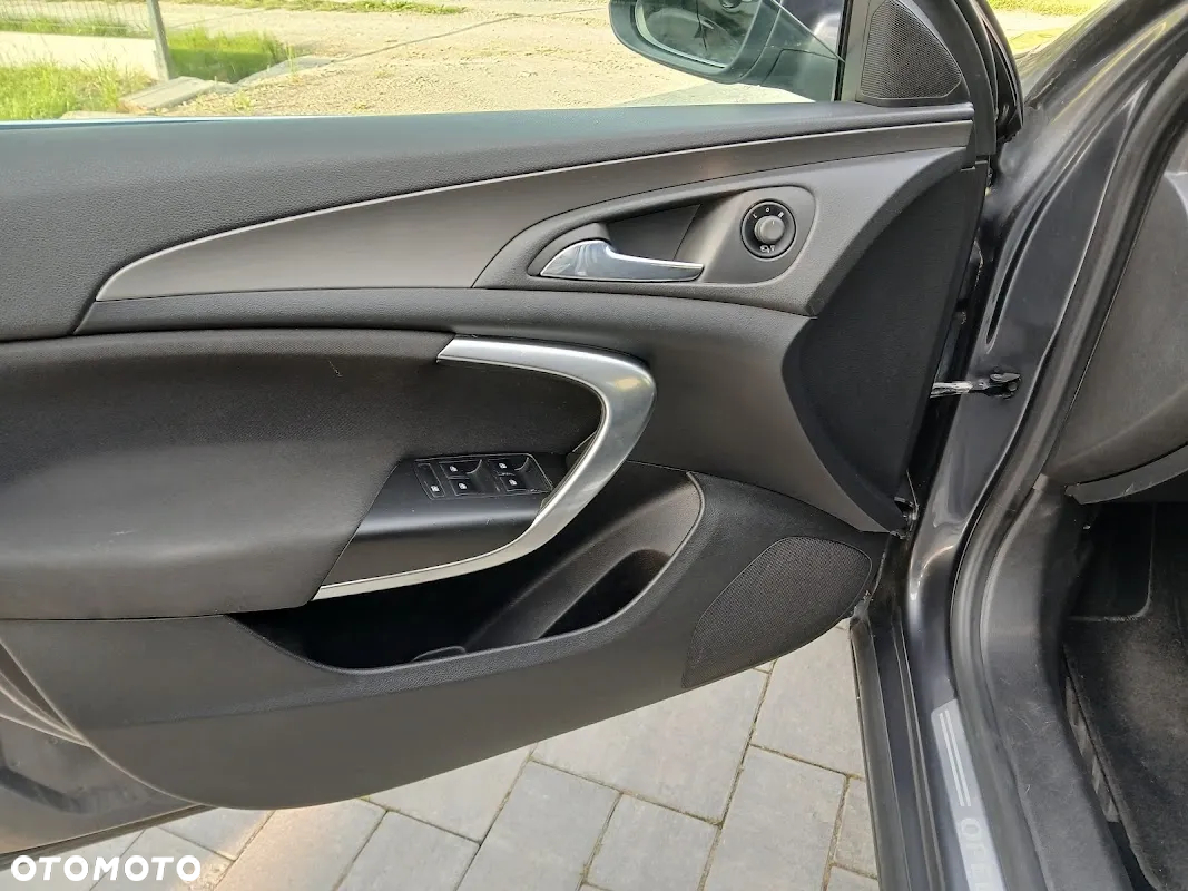Opel Insignia 2.0 CDTI Sports Tourer Automatik Active - 12