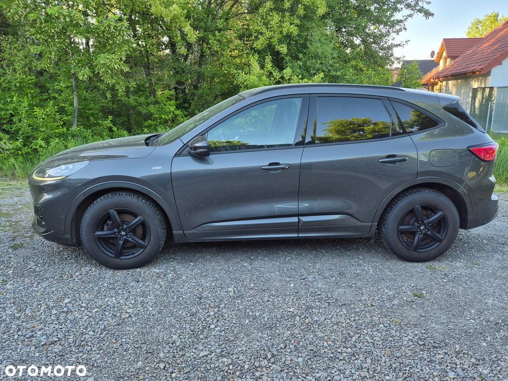 Ford Kuga - 4