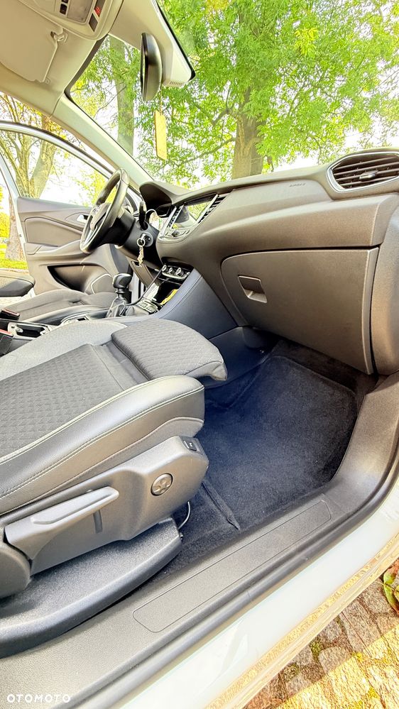 Opel Grandland X - 19