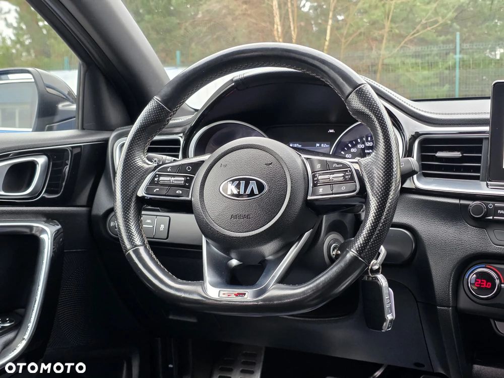 Kia ProCeed 1.4 T-GDI DCT7 OPF GT LINE - 13