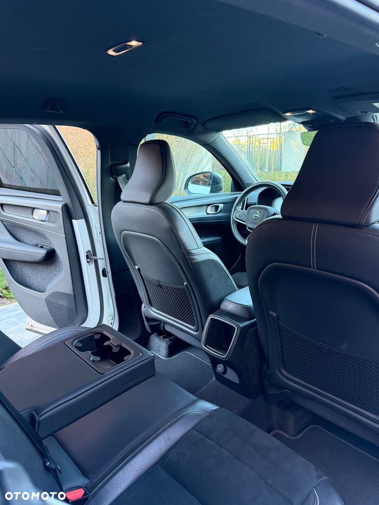 Volvo XC 40 T3 R-Design - 10