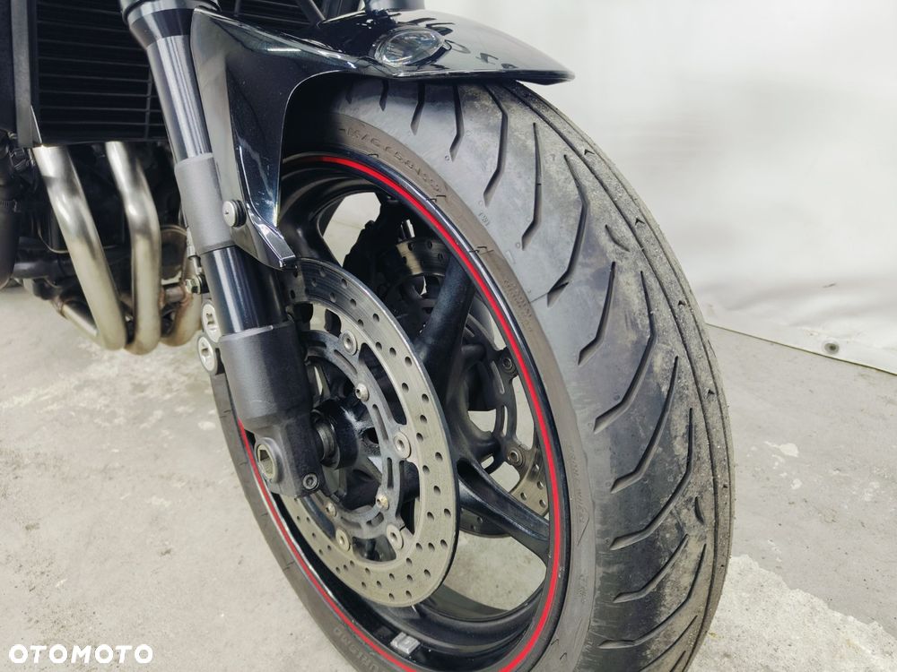 Yamaha FZ6 - 5