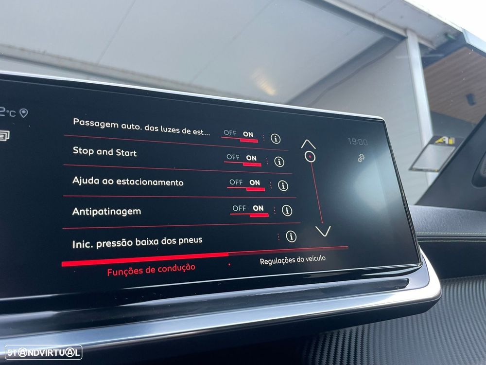 Peugeot 2008 1.5 BlueHDi GT Line EAT8 - 22