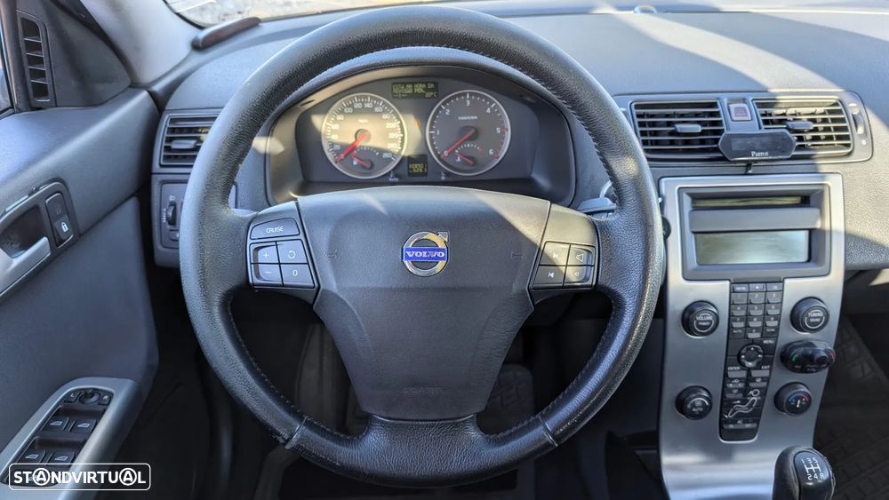 Volvo S40 1.6 D Nível 2 - 9