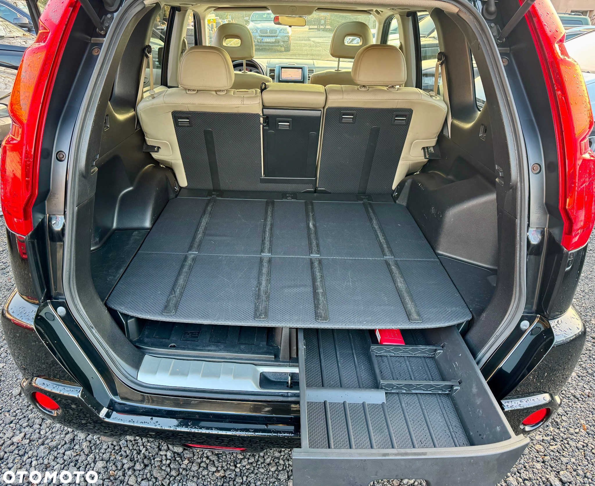 Nissan X-Trail 2.0 dCi 4x4 DPF Platinum - 18
