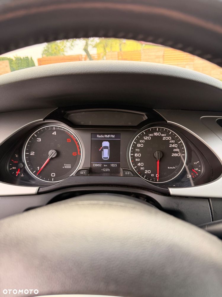 Audi A4 Avant 3.0 TDI Quattro - 7