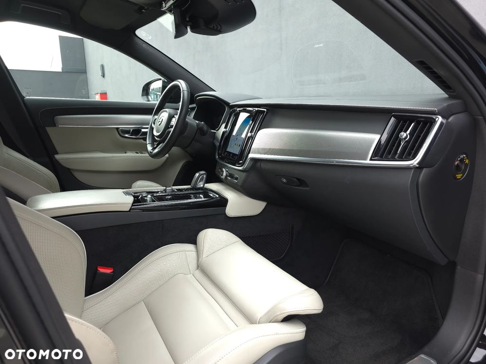 Volvo S90 T8 AWD Plug-In Hybrid Inscription - 26