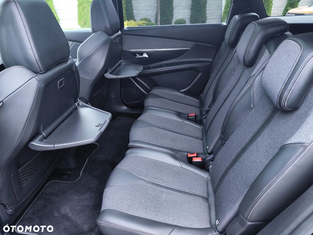 Peugeot 5008 BlueHDi 130 EAT8 GT - 17