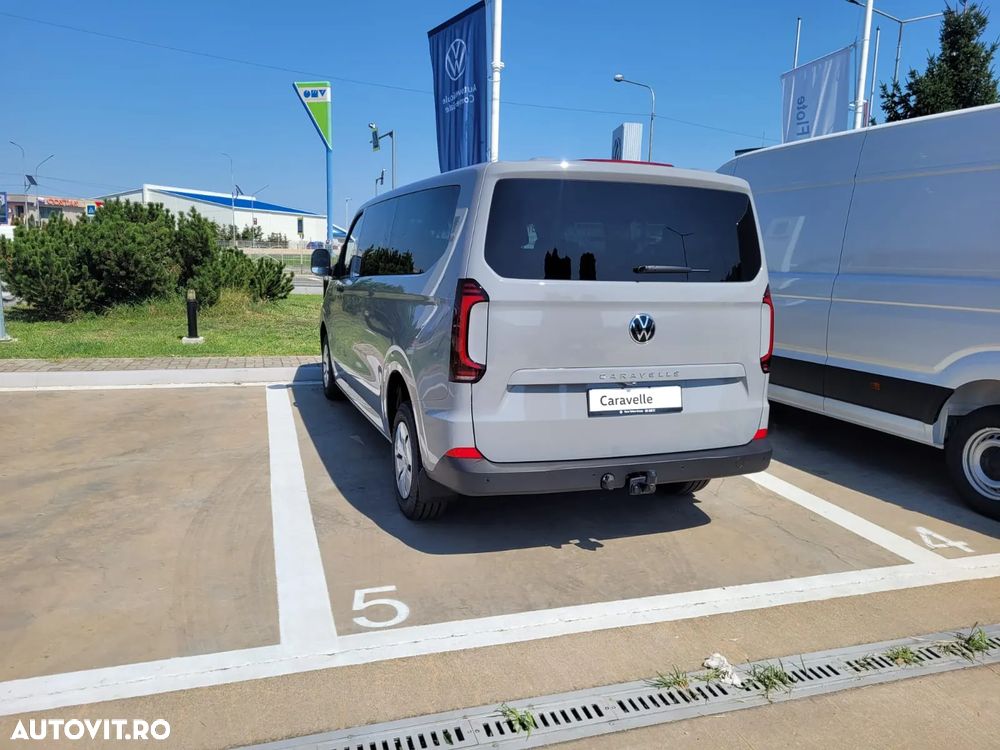 Volkswagen Caravelle - 3
