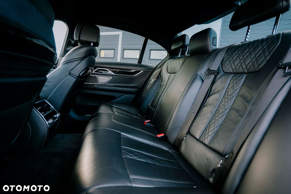 BMW Seria 7 750d xDrive - 3