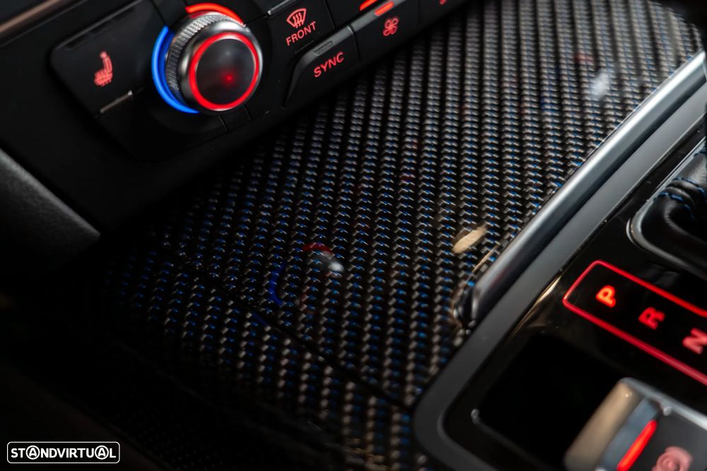 Audi RS6 Avant 4.0 TFSi Plus quattro Tiptronic - 22