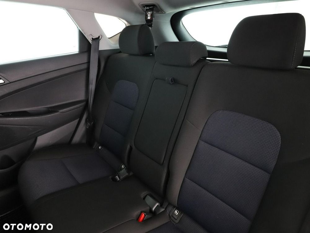 Hyundai Tucson 1.6 GDI BlueDrive Classic 2WD - 18
