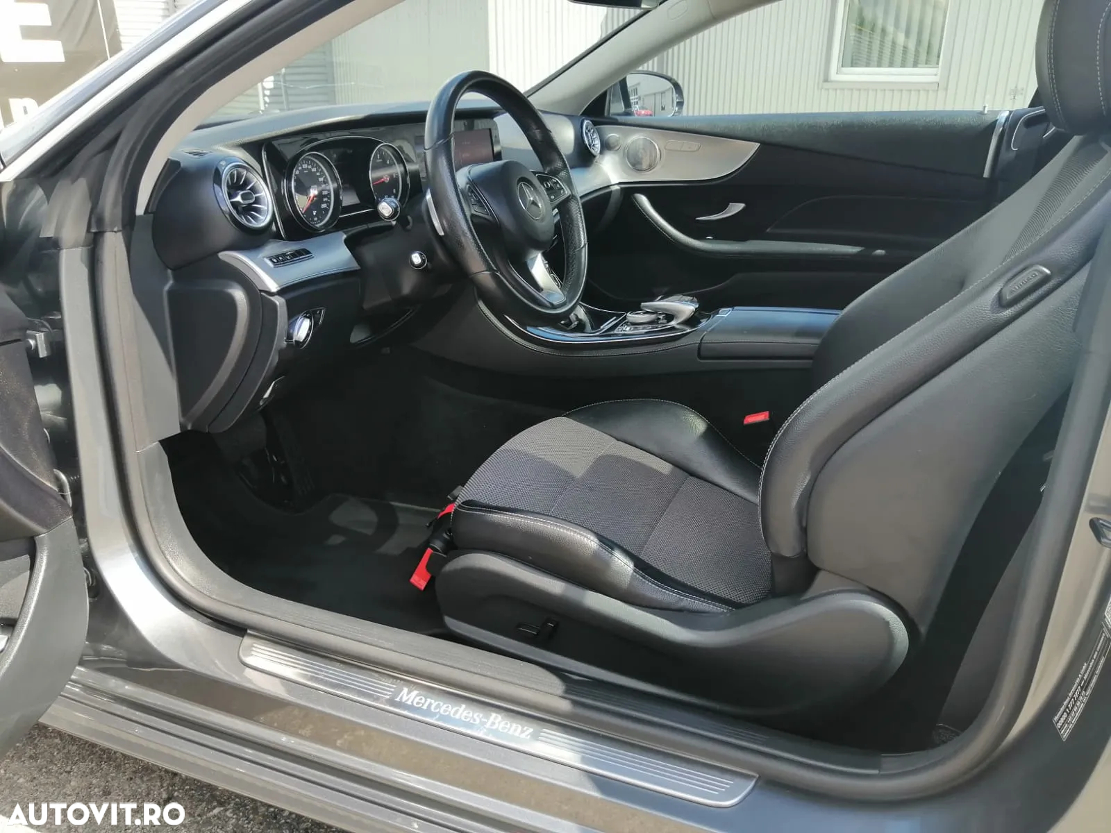 Mercedes-Benz E - 18