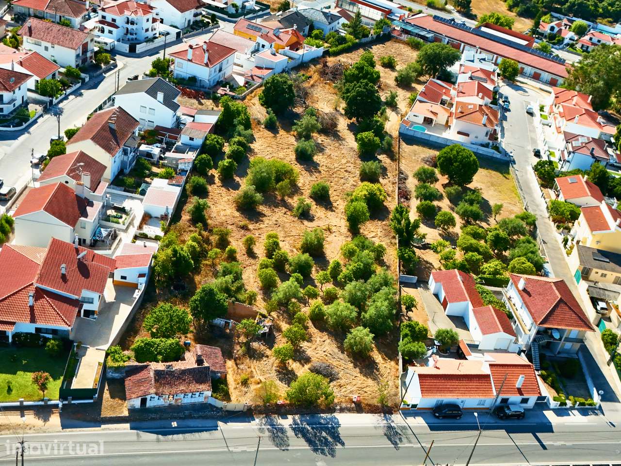 Terreno p/ Construção de Moradias, Prédios, Serviços e Turismo - Grande imagem: 2/20