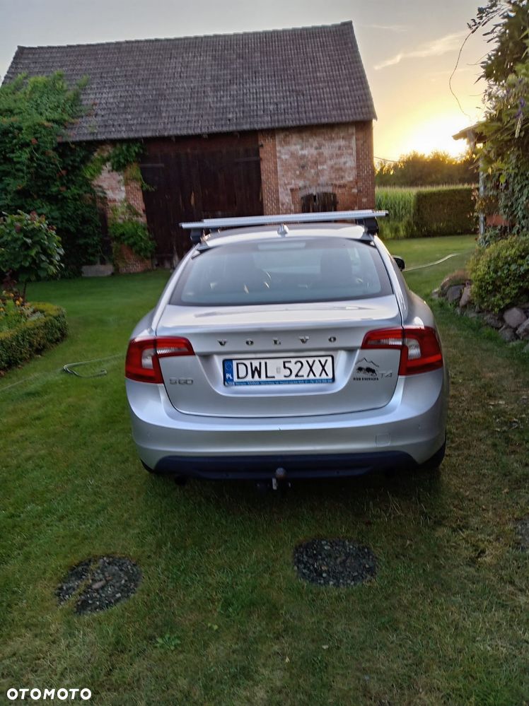 Volvo S60 T4 Summum - 6