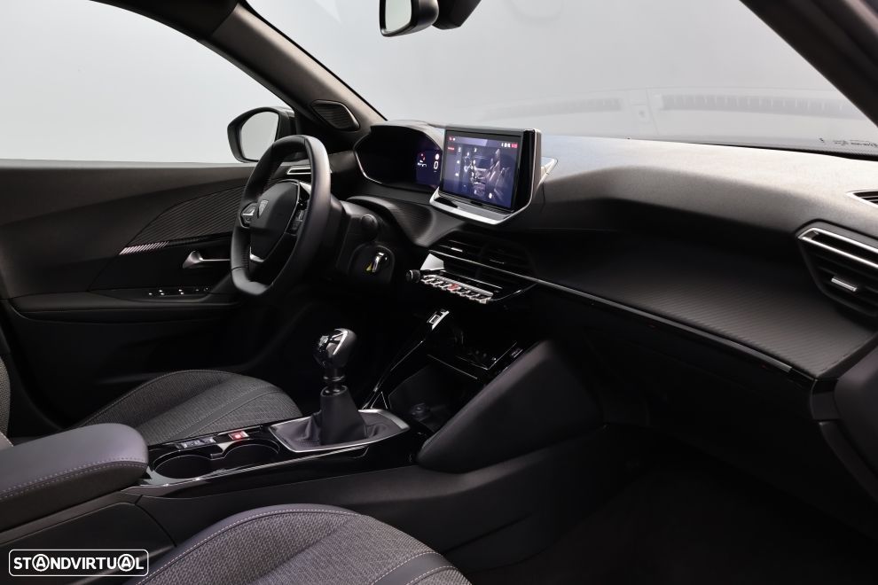 Peugeot 2008 1.2 PureTech Allure - 19