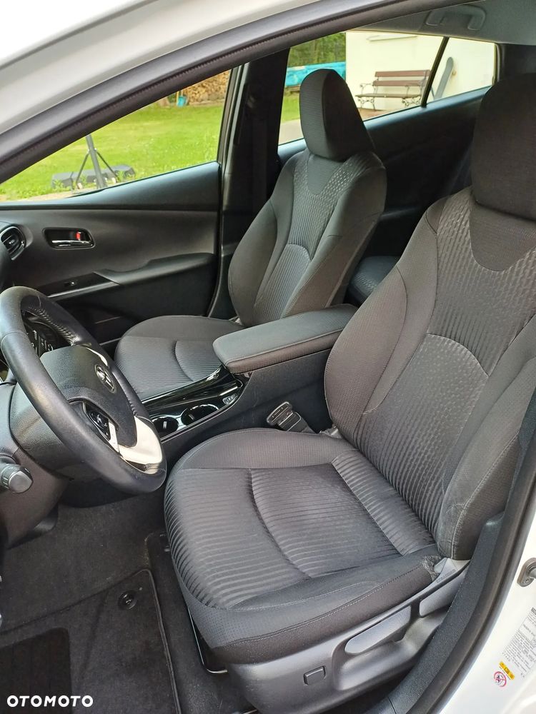 Toyota Prius Hybrid Comfort - 7