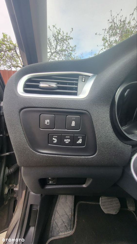 Citroën C4 1.2 PureTech Shine S&S EAT6 - 6