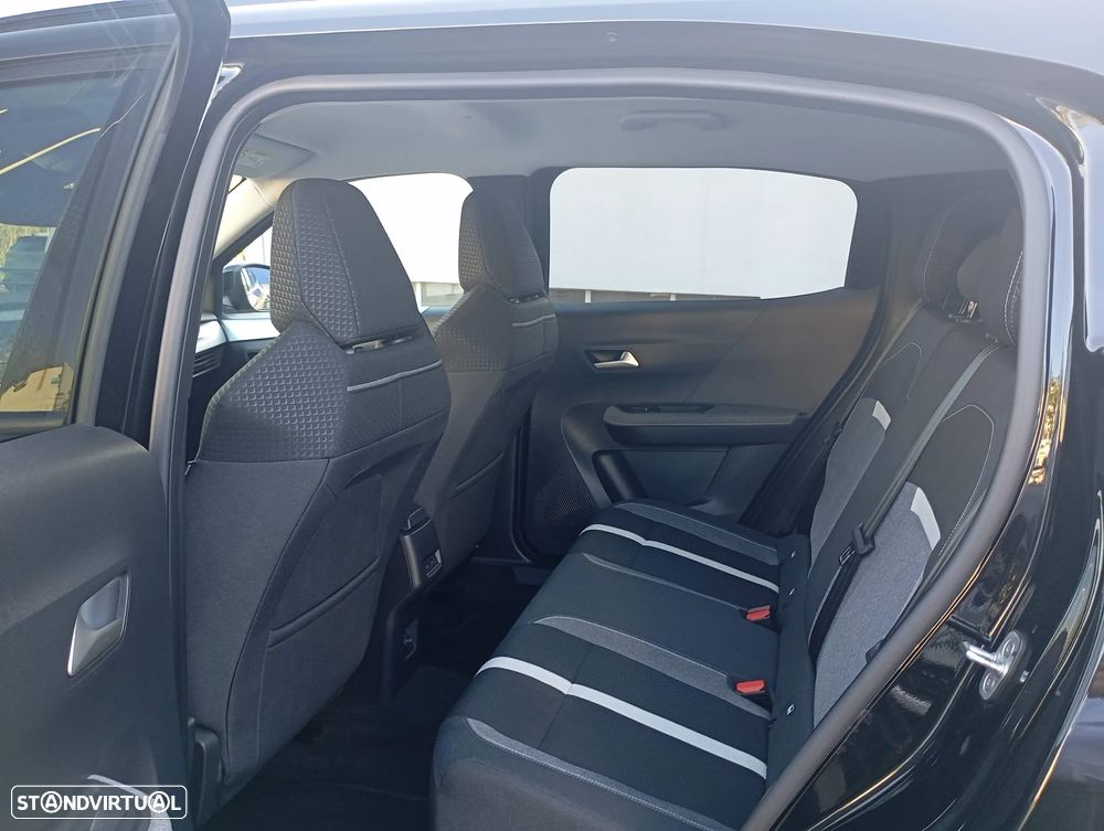 Opel Frontera 1.2 Hybrid GS eDCT - 9