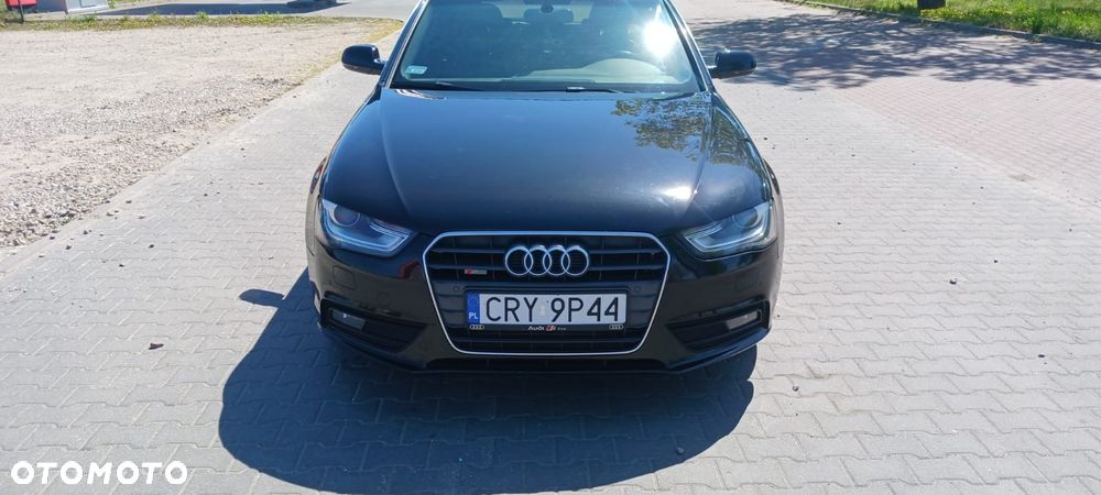 Audi A4 Avant 2.0 TDI DPF clean diesel S line Sportpaket - 1