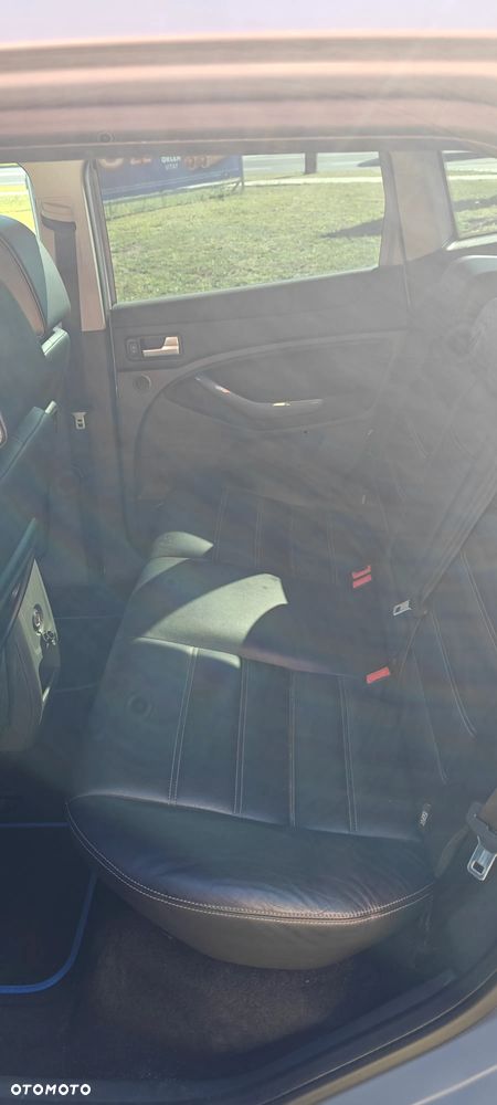 Ford Kuga 2.0 TDCi 4WD Titanium - 7