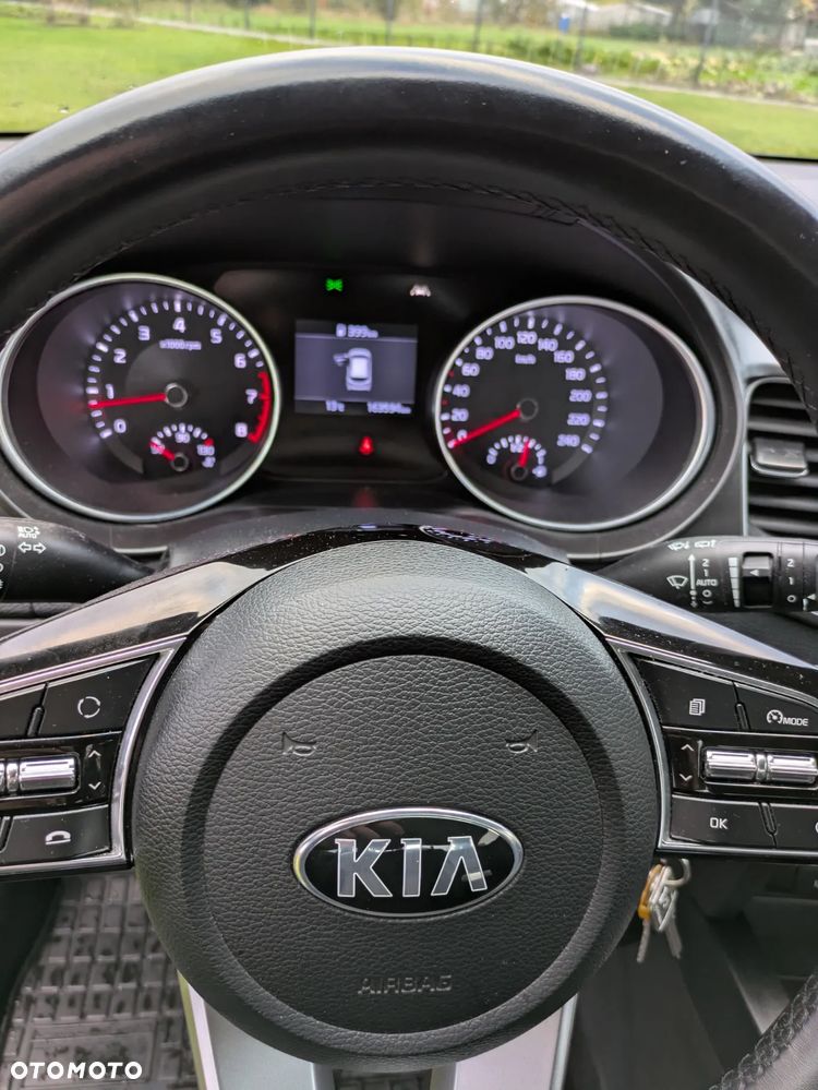 Kia Ceed 1.5 T-GDI M - 9