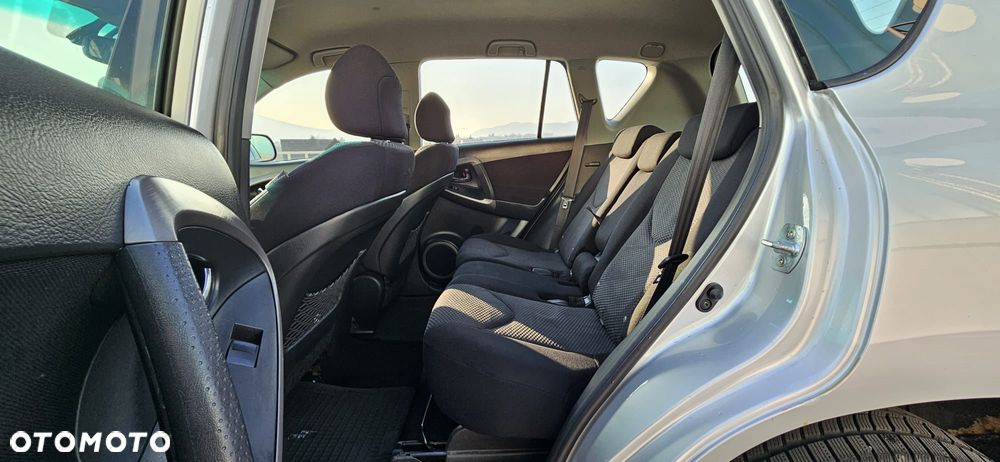 Toyota RAV4 2.2 D-4D 4x4 Executive - 30