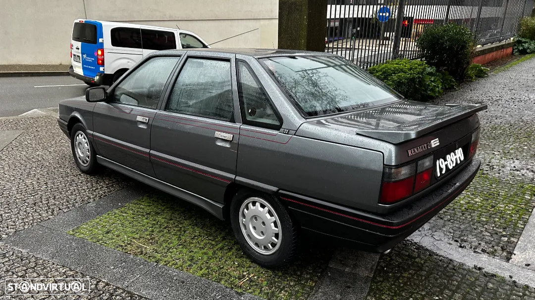 Renault 21 2.2 Ti - 4