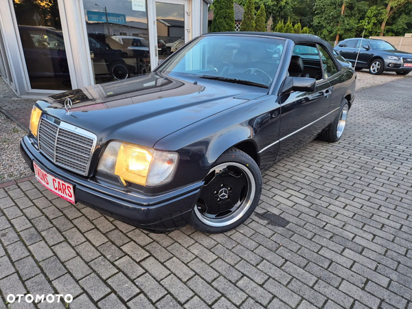 Mercedes-Benz W124 (1984-1993)