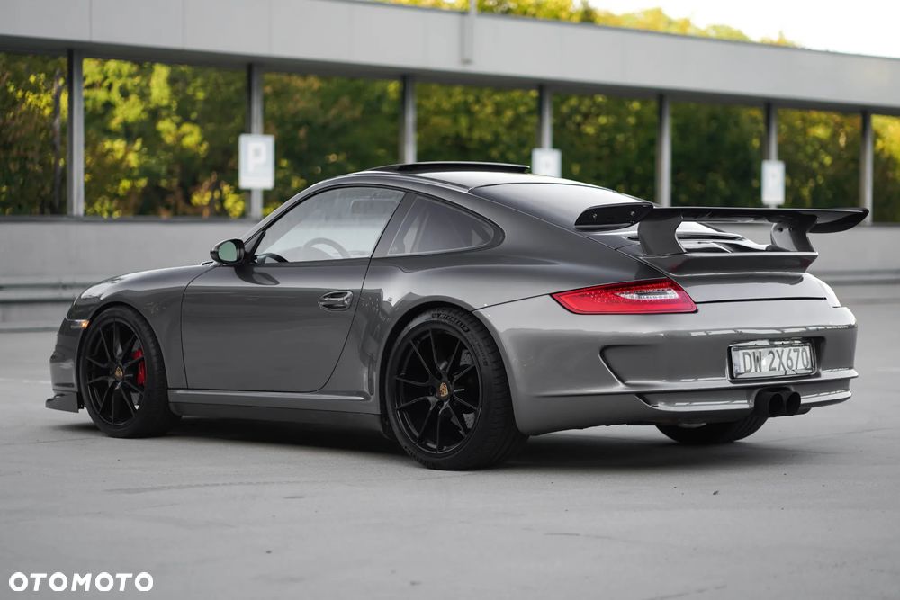 Porsche 911 Carrera 4 S - 5