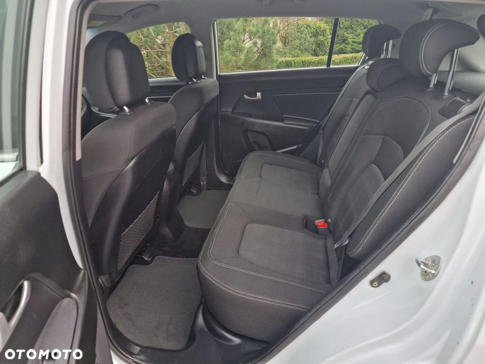 Kia Sportage 1.7 CRDI 2WD Attract - 19