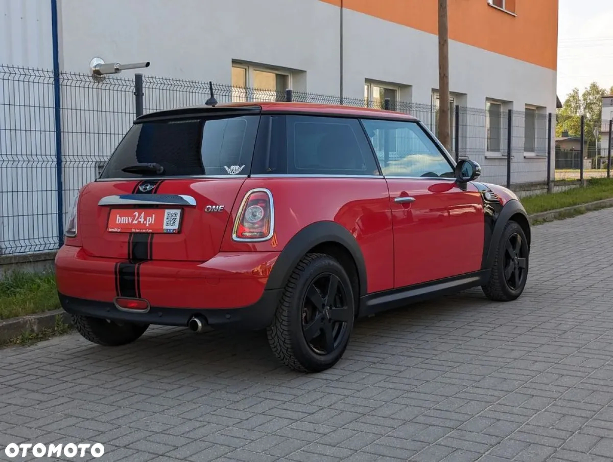 MINI ONE Standard - 5
