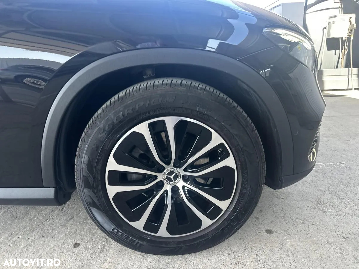 Mercedes-Benz GLC 220 d 4MATIC MHEV - 17